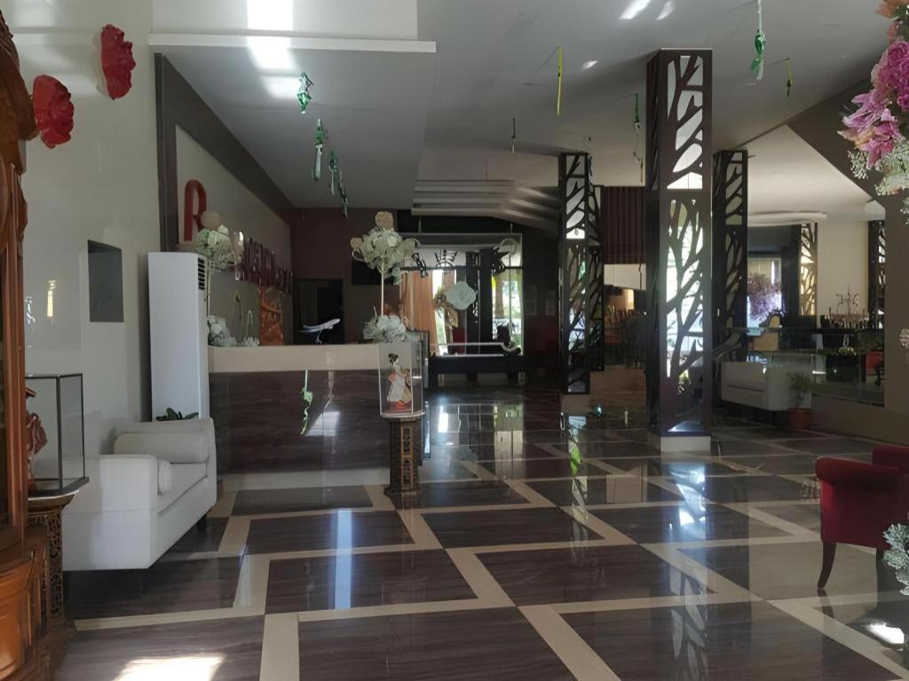 The Belagri Hotel And Convention Sorong Kültér fotó